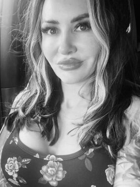 Meet your Posher, Anastasia